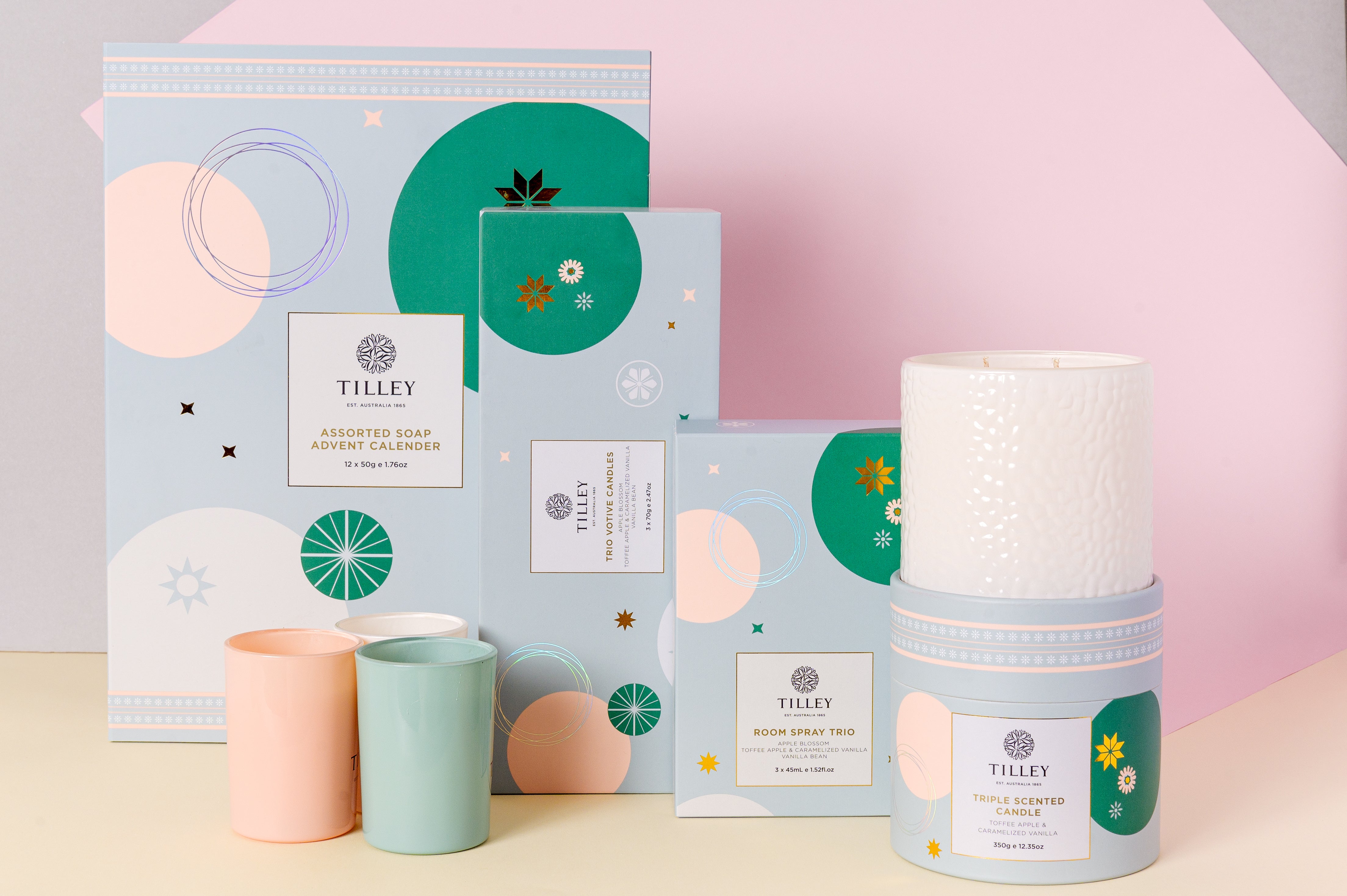 TILLEY CLASSIC WHITE FESTIVE COLLECTION