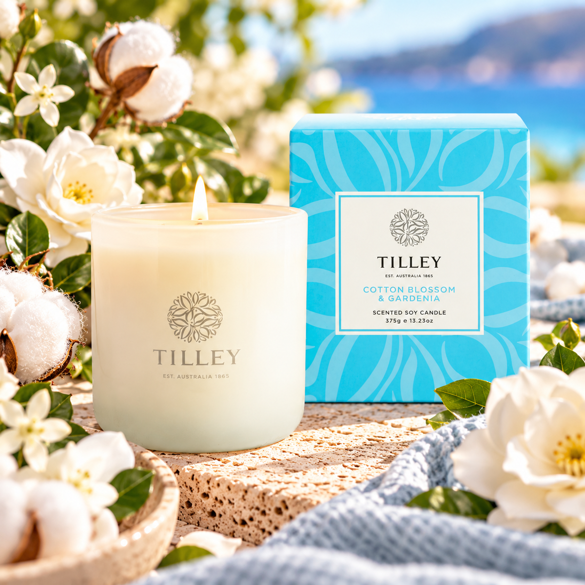 NEW Classic White Cotton Blossom & Gardenia 375g Scented Soy Candle