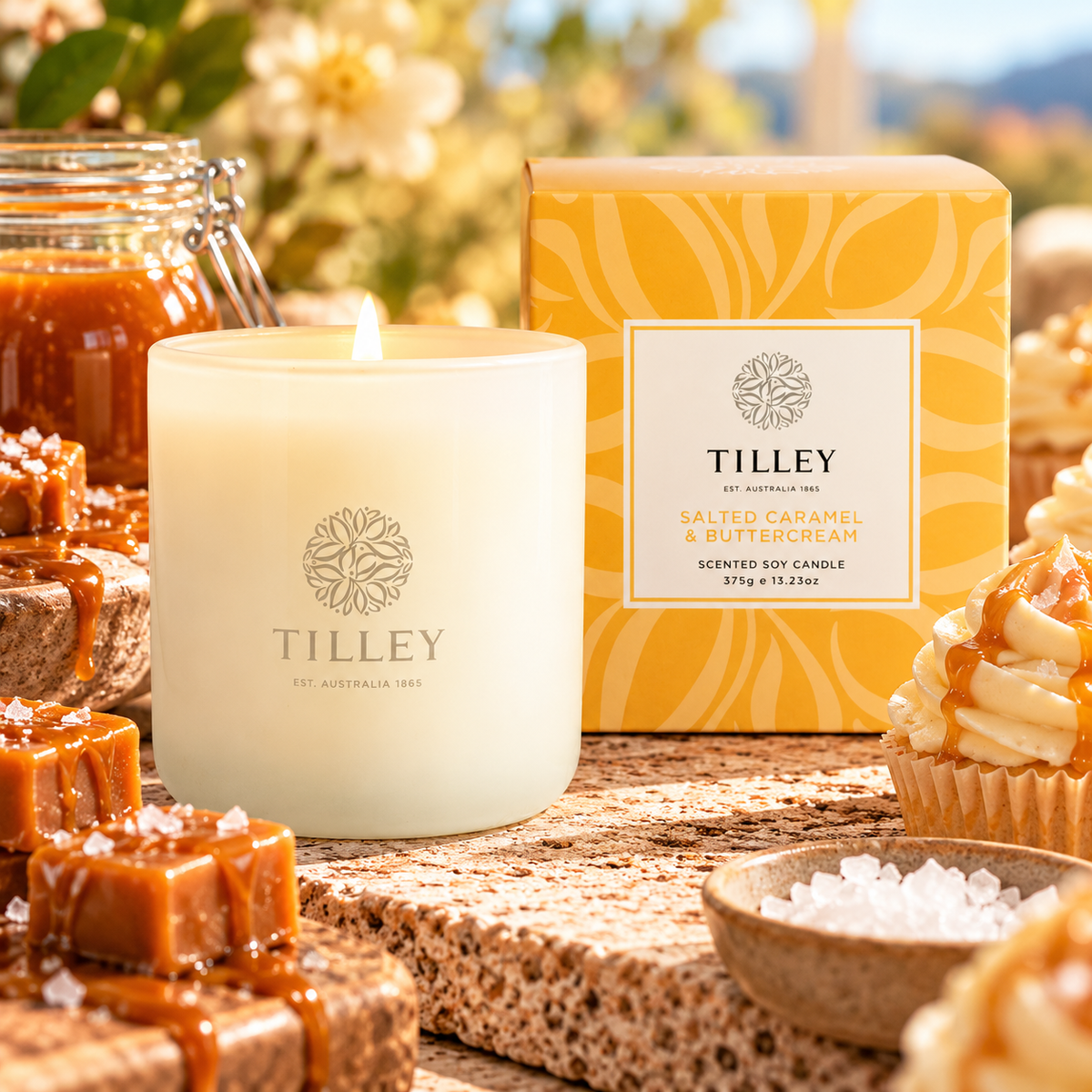 NEW Classic White Salted Caramel & Buttercream 375g Scented Soy Candle